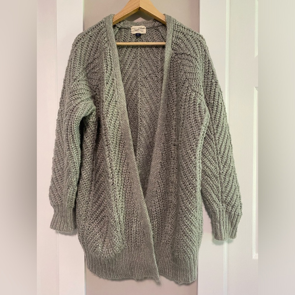 Universal Thread Textured Gray Cardigan